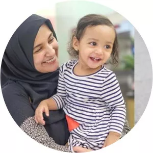 Cut Shafiyyah Mecca Alfatih - Shireen Sungkar's daughter