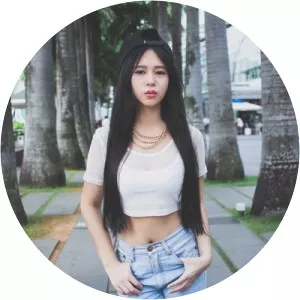 Cynthia Kuang - Actress