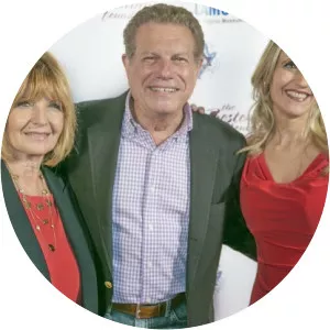 Cyona Burstyn photograph