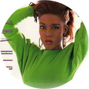 D'atra Hicks - American actress