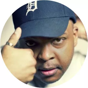 D- Knox - Musical artist