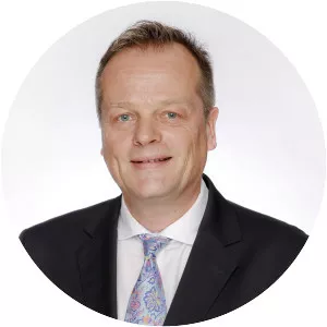 D. Matten - Higher education teacher