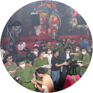 Đồng Hới station