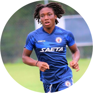 Daelle Melchie Dumornay - Football player