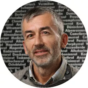 Dag Henrichsen - Author