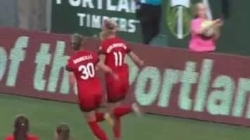 Dagný Brynjarsdóttir - Icelandic footballer