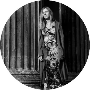 Daisy Chapman - Singer-songwriter