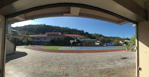 Dakeng Elementary School - Elementary school in Taoyuan City, Taiwan