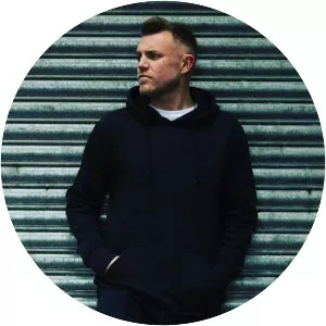 Dale Castell - Musical artist