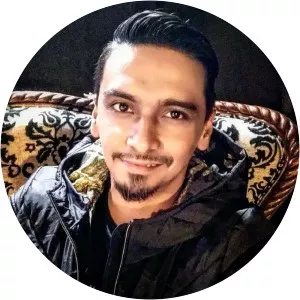 Damian Mikhail photograph