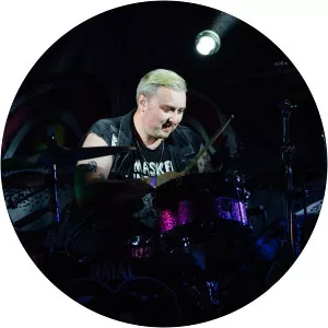 Dan Bratton Musician - Drummer