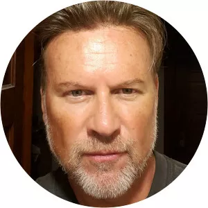 Dan Davies - American actor