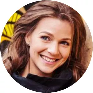 Dana Abyzova - Actress