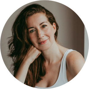 Dana Czapnik - Author