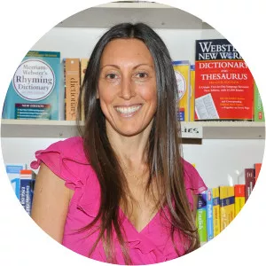 Dana Ravich - Author