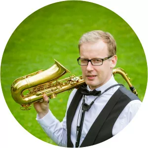 Danel Aljo - Musical artist