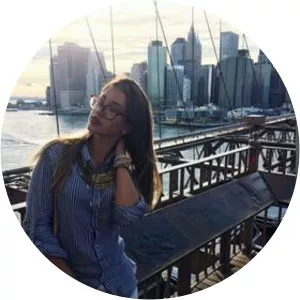 Danica Mladenovic photograph