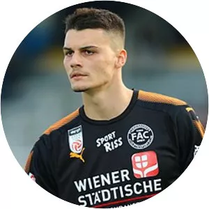 Daniel-Edward Daniliuc