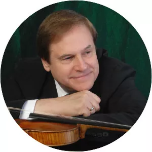 Daniel Kobialka - American Violinist
