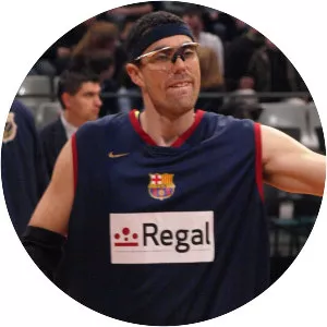 Daniel Santiago Musician