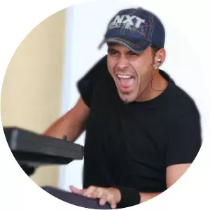 Daniel Škrášek Musician