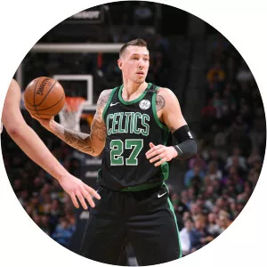 Daniel Theis - German professional basketball player