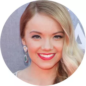 Danielle Bradbery - American singer