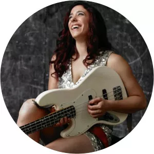 Danielle Nicole - American musician