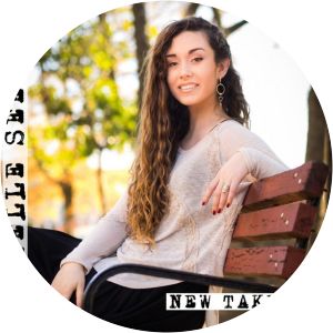 Danielle Seewald photograph