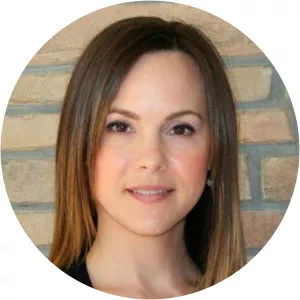 Danielle Svonavec - Musician