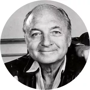 Danny Simon - American television writer