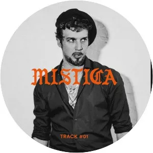 Dante Spinetta - Argentine singer