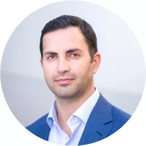 Dara Mir - Lilly Ghalichi's husband