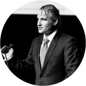 Darius M. Moshfeghi - Author