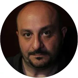 Dariush Derakhshani - Author