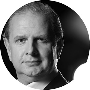 Dariusz Machej Singer