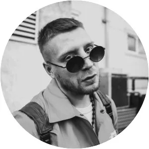 Darom Dabro - Musical artist