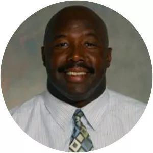 Darryl Sims - American football player