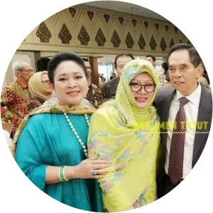 Datiet Siti  Hardjanti photograph