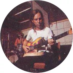 Dave Clague - Musical artist