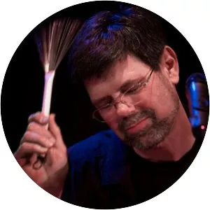 Dave Tull - Musical artist