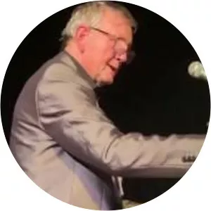 Dave Watts Musician - Musician