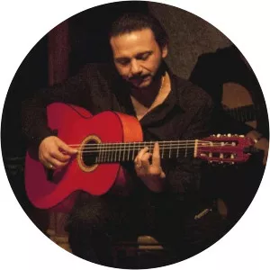 David Cerreduela - Singer