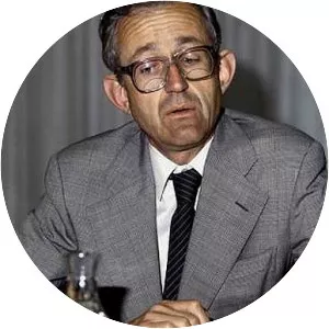 David Hennessy, 3rd Baron Windlesham