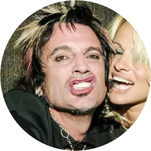 David Lee Thomas Bass