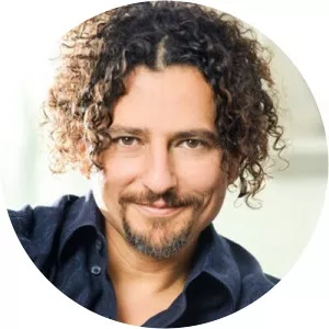 David Wolfe - Raw food advocate
