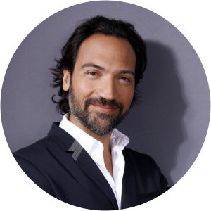 Davide Esposito - Singer-songwriter