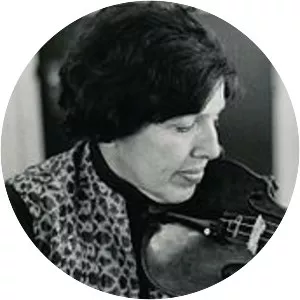 Davina van Wely Musician