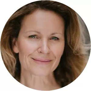 Davini Malcolm - Actress