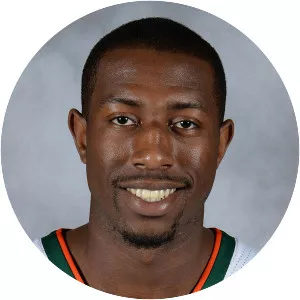 Davon Reed - American professional basketball player